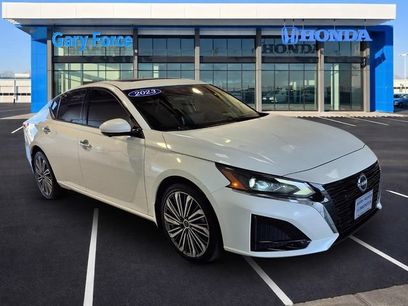 Used 2023 Nissan Altima 2.5 SL