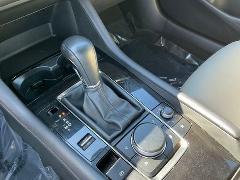 Used 2024 MAZDA MAZDA3 s FWD image 24