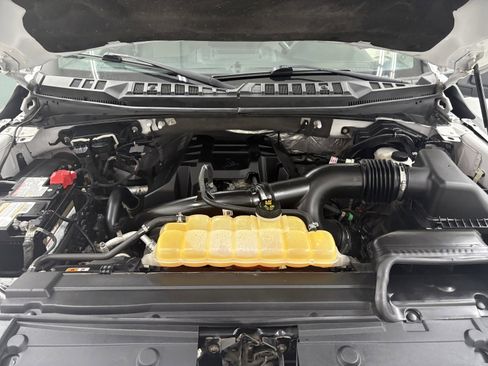 Used 2017 Ford F150 XLT w/ Trailer Tow Package image 30