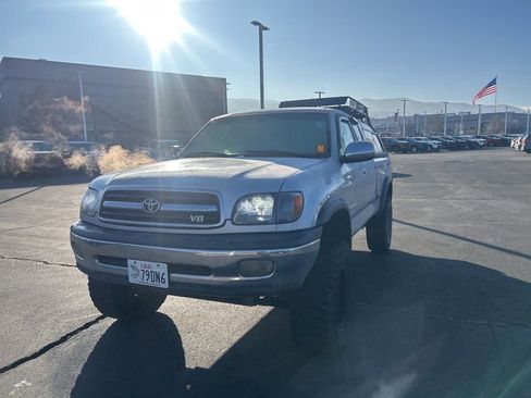 Used 2000 Toyota Tundra SR5 image 9