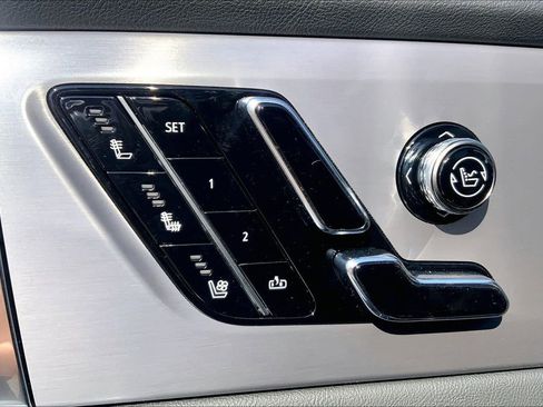 New 2026 Cadillac Vistiq Sport image 18