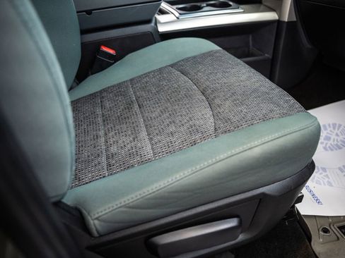 Used 2015 RAM 1500 Lone Star RWD image 37