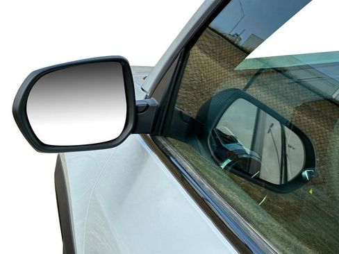 New 2026 Chevrolet Equinox RS w/ Convenience Package III image 10