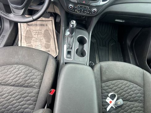 Used 2019 Chevrolet Equinox LT image 12
