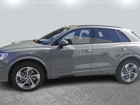 New 2025 Audi Q3 2.0T Premium image 3