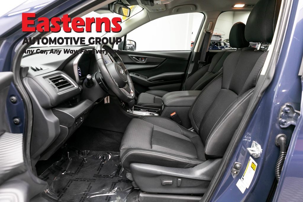 Used 2023 Subaru Ascent Premium AWD/4WD image 16