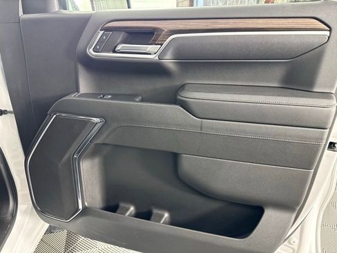 Used 2023 Chevrolet Silverado 1500 LT image 27