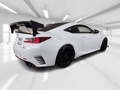 Used 2017 Lexus RC 200t F Sport image 7