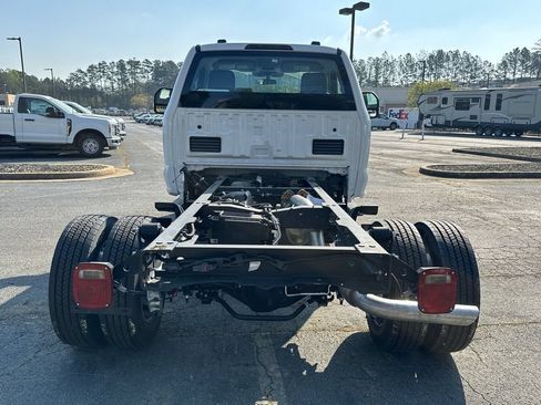 New 2026 Ford F450 XL w/ XL Chrome Package RWD image 7