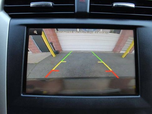 Used 2016 Ford Fusion SE w/ Equipment Group 202A FWD image 19