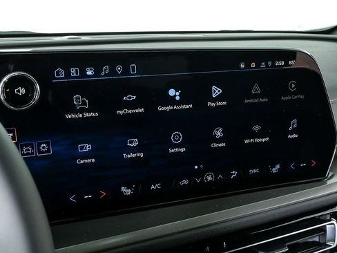 New 2026 Chevrolet Traverse LT image 13