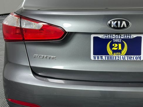Used 2014 Kia Forte EX FWD image 10