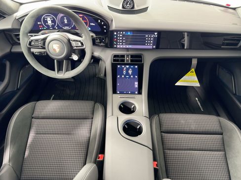 New 2026 Porsche Taycan GTS image 17