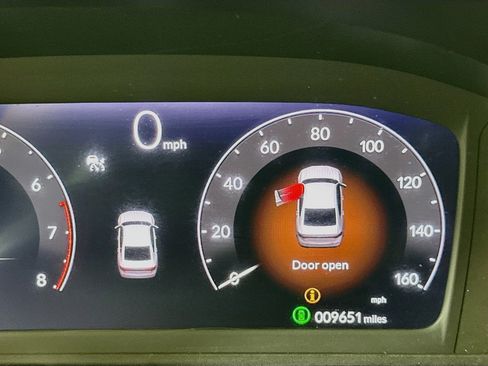 Used 2025 Honda Accord SE image 19