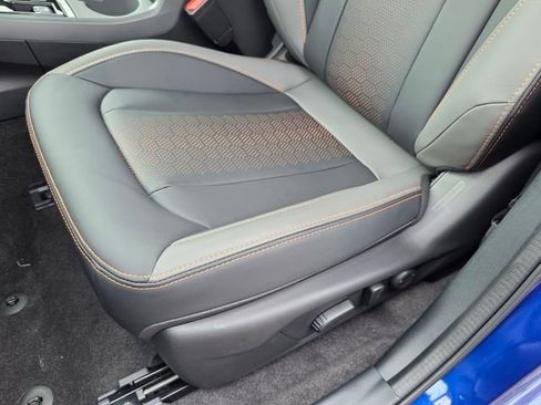 Certified 2025 Subaru Crosstrek 2.5i Limited w/ Crosstrek Mirror Package AWD/4WD image 17