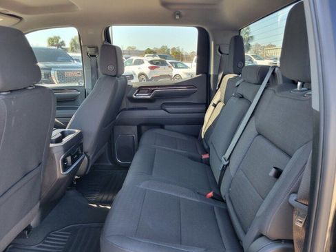 Used 2024 GMC Sierra 1500 Elevation image 27