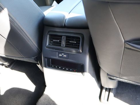 Certified 2025 MAZDA CX-90 3.3 Turbo w/ Select Package image 16