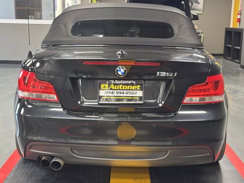 Used 2012 BMW 135i Convertible image 12