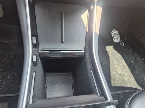 Used 2019 Tesla Model 3 RWD image 13
