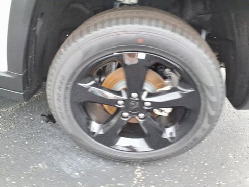 New 2025 Jeep Grand Cherokee Limited w/ Black Appearance Package image 4