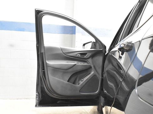 Used 2024 Chevrolet Equinox LT w/ LPO, Floor Liner Package image 11