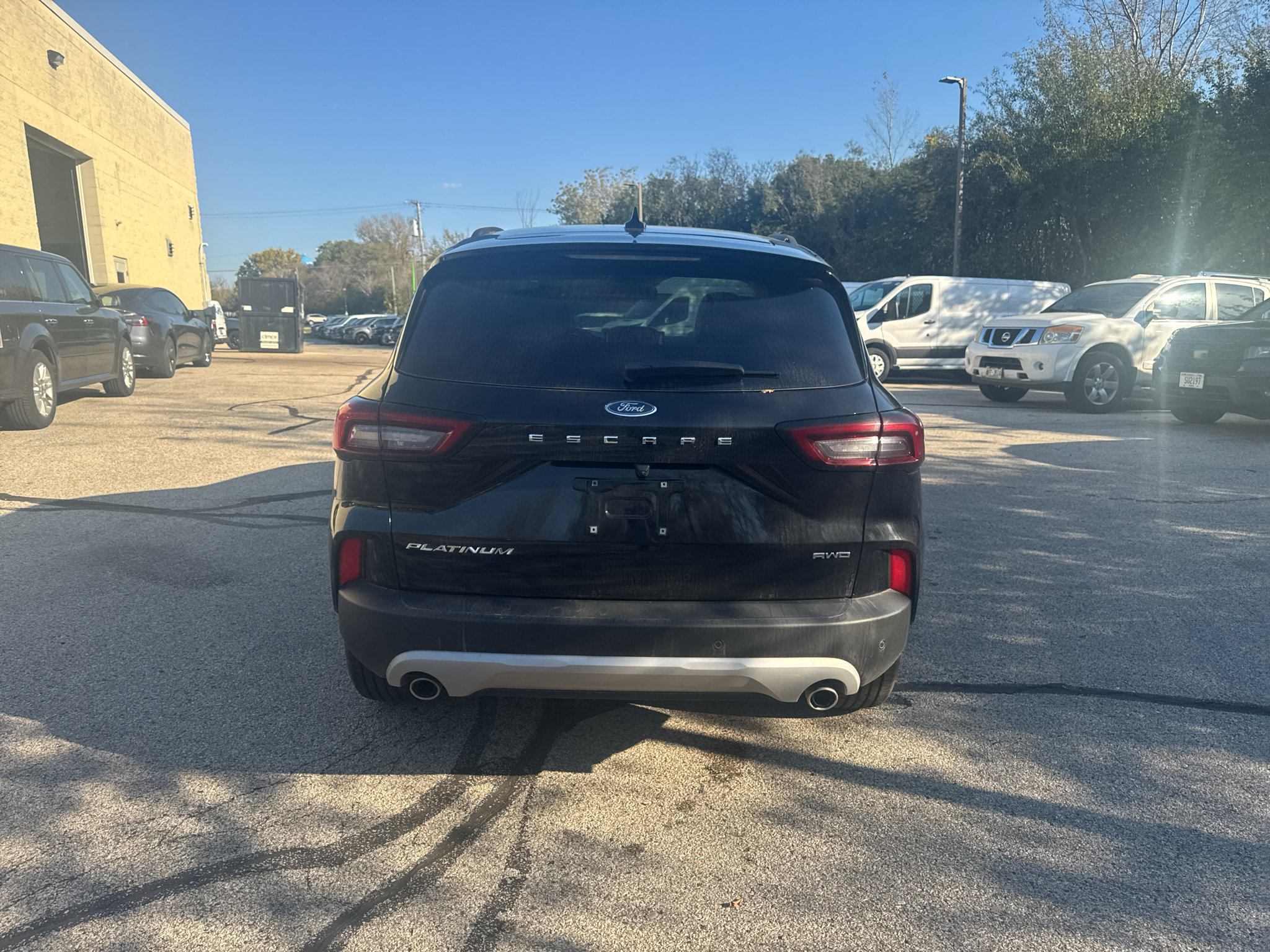 Used 2025 Ford Escape Platinum AWD/4WD image 7