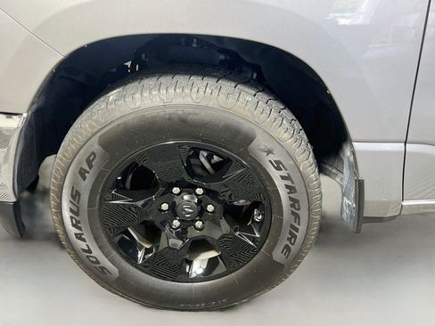 Used 2024 RAM 1500 Big Horn AWD/4WD image 13
