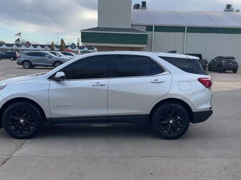 Used 2018 Chevrolet Equinox LT image 5