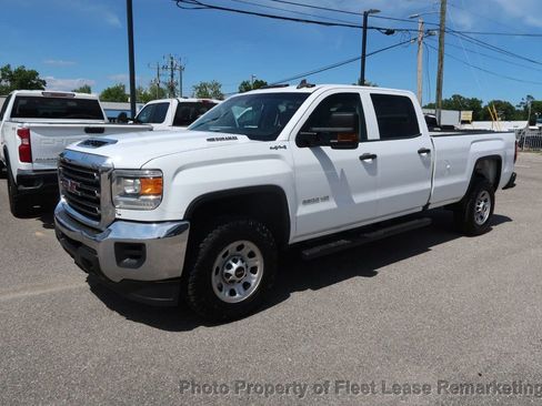 Used 2019 GMC Sierra 3500 4x4 Crew Cab w/ Sierra Convenience Package image 45