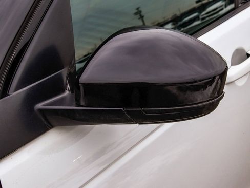 Used 2022 Land Rover Discovery Sport SE R-Dynamic image 47