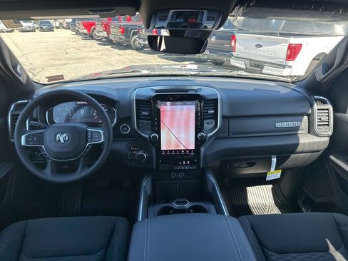 New 2026 RAM 1500 Big Horn AWD/4WD image 14