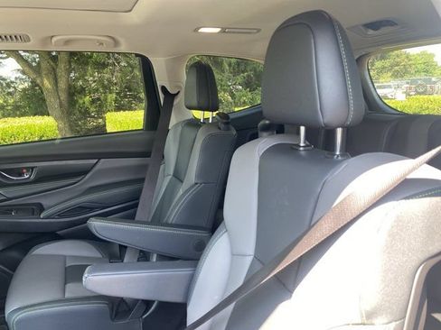 Used 2025 Subaru Ascent Onyx Edition w/ Onyx Package AWD/4WD image 13