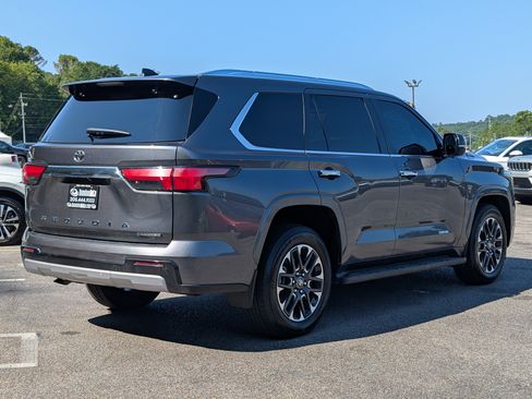 Used 2026 Toyota Sequoia Limited AWD/4WD image 9