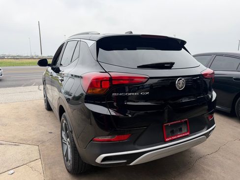 Used 2022 Buick Encore GX Select FWD image 34