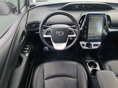 Used 2018 Toyota Prius Prime Premium FWD image 9