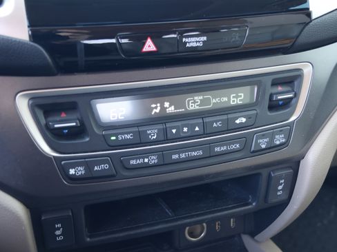 Used 2016 Honda Pilot EX-L image 28