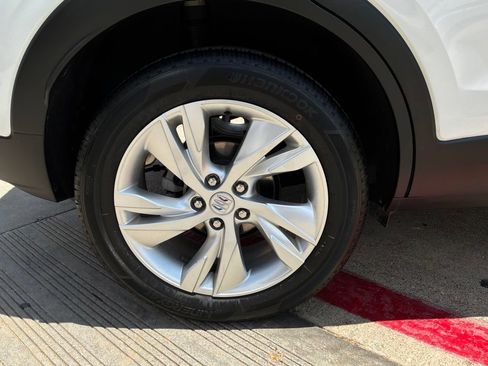 Used 2025 Buick Encore GX Preferred FWD image 9