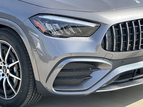 New 2025 Mercedes-Benz GLA 35 AMG 4MATIC image 3