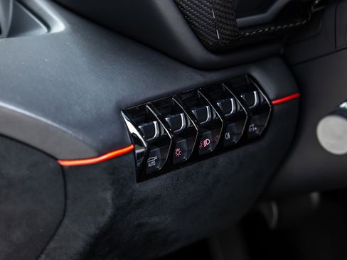 Used 2017 Lamborghini Aventador LP 750-4 Superveloce image 50