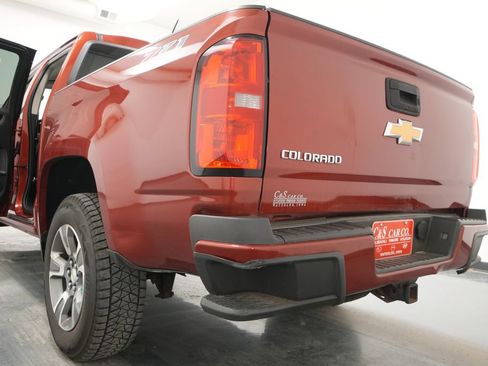 Used 2016 Chevrolet Colorado Z71 AWD/4WD image 24