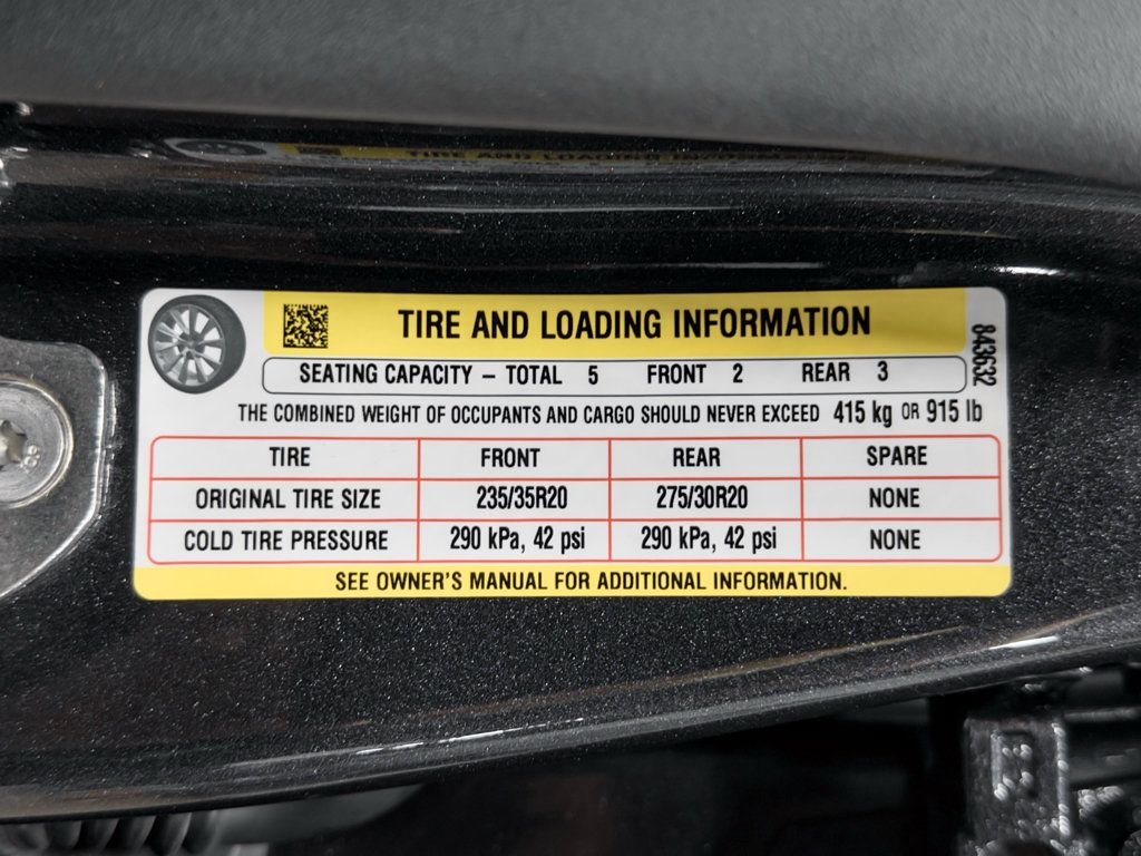Used 2024 Tesla Model 3 Performance AWD/4WD image 29