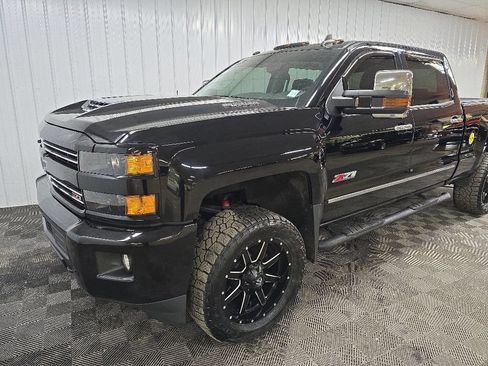 Used 2017 Chevrolet Silverado 2500 LTZ w/ Duramax Plus Package AWD/4WD image 9