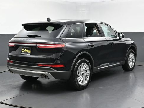 Used 2025 Lincoln Corsair AWD image 49