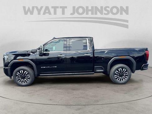 New 2026 GMC Sierra 2500 Denali Ultimate AWD/4WD image 2