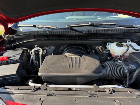 Used 2025 Chevrolet Tahoe Premier AWD/4WD image 19