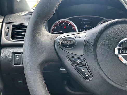 Used 2017 Nissan Sentra NISMO w/ NISMO Premium Package FWD image 11