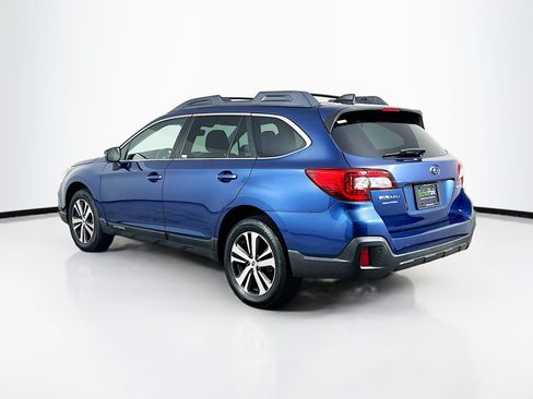Used 2019 Subaru Outback 2.5i Limited AWD/4WD image 5