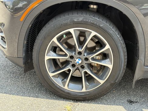 Used 2018 BMW X5 xDrive35d w/ M Sport Package AWD/4WD image 30