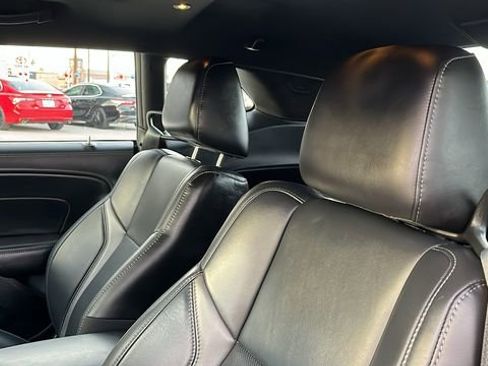 Used 2021 Dodge Challenger SXT w/ Plus Package image 15
