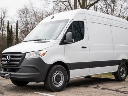 New 2025 Mercedes-Benz Sprinter 2500 image 3